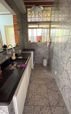 Casa à venda com 280m², 3 quartos e 6 vagas Casa à venda com 280m², 3 quartos e 6 vagasCozinha