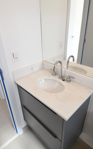 Apartamento à venda com 58m², 2 quartos e 2 vagasBanheiro Social