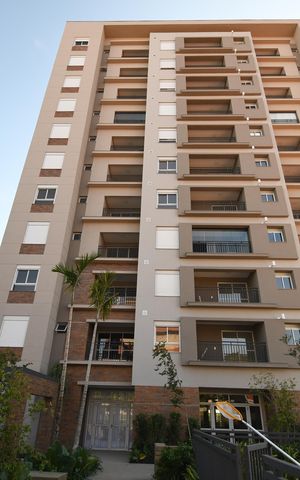 Apartamento à venda com 58m², 2 quartos e 2 vagasFachada do bloco