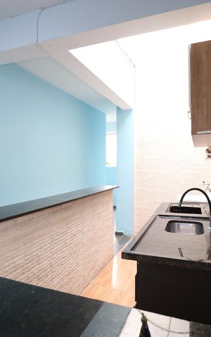 Apartamento à venda com 60m², 3 quartos e sem vagaCozinha e Área de Serviço