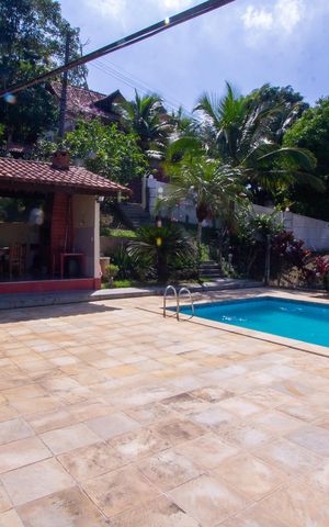 Casa de condomínio à venda com 480m², 5 quartos e 2 vagas Casa de condomínio à venda com 480m², 5 quartos e 2 vagasQuintal