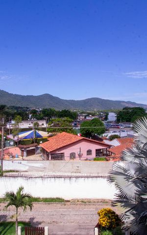 Casa de condomínio à venda com 480m², 5 quartos e 2 vagas Casa de condomínio à venda com 480m², 5 quartos e 2 vagasVista da Varanda da Suíte 2
