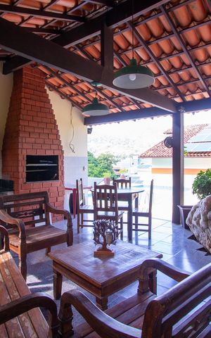 Casa de condomínio à venda com 480m², 5 quartos e 2 vagas Casa de condomínio à venda com 480m², 5 quartos e 2 vagasChurrasqueira