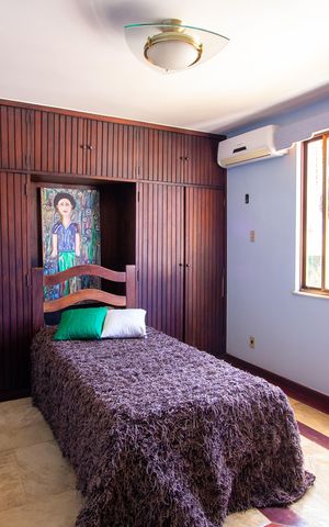 Casa de condomínio à venda com 480m², 5 quartos e 2 vagas Casa de condomínio à venda com 480m², 5 quartos e 2 vagasQuarto 3