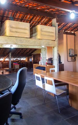Casa de condomínio à venda com 480m², 5 quartos e 2 vagas Casa de condomínio à venda com 480m², 5 quartos e 2 vagasSótão