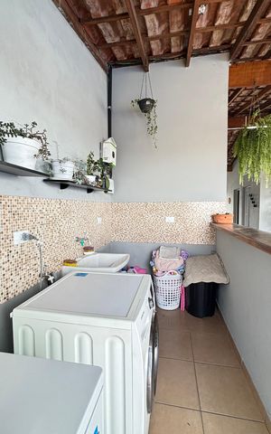 Apartamento à venda com 263m², 2 quartos e 2 vagas Apartamento à venda com 263m², 2 quartos e 2 vagasCobertura - Area de Serviço