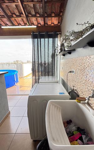 Apartamento à venda com 263m², 2 quartos e 2 vagas Apartamento à venda com 263m², 2 quartos e 2 vagasCobertura - Area de Serviço