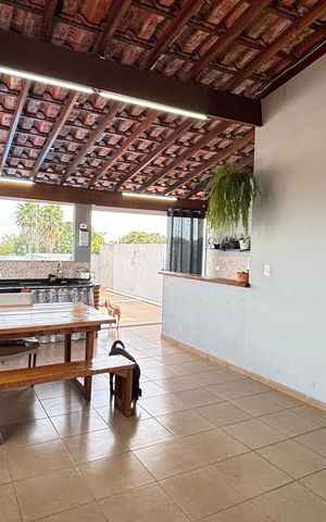 Apartamento à venda com 263m², 2 quartos e 2 vagas Apartamento à venda com 263m², 2 quartos e 2 vagasCobertura