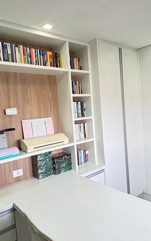 Apartamento à venda com 263m², 2 quartos e 2 vagas Apartamento à venda com 263m², 2 quartos e 2 vagasSuite Escritorio