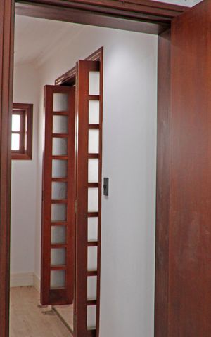 Casa de condomínio para alugar com 399m², 4 quartos e 4 vagasBanheiro
