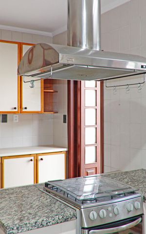 Casa de condomínio para alugar com 399m², 4 quartos e 4 vagasCozinha