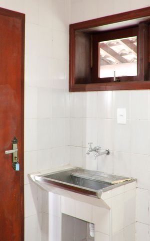 Casa de condomínio para alugar com 399m², 4 quartos e 4 vagasÁrea de Serviço