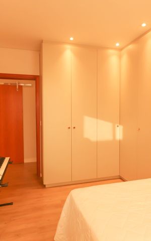 Casa de condomínio à venda com 483m², 3 quartos e 4 vagasSuíte 3