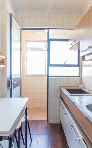 Apartamento à venda com 43m², 1 quarto e 1 vaga Apartamento à venda com 43m², 1 quarto e 1 vagaCozinha e Área de Serviço