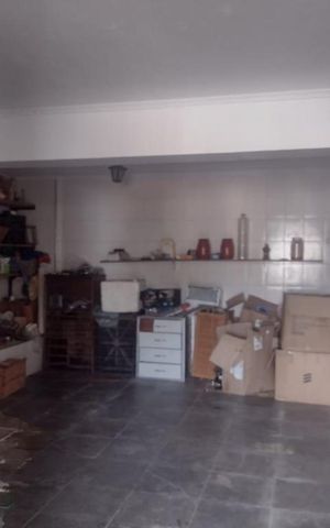 Casa à venda com 320m², 3 quartos e 4 vagas