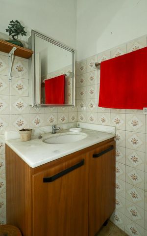Casa à venda com 150m², 3 quartos e 3 vagasBanheiro de serviço