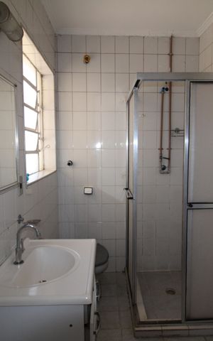 Casa à venda com 271m², 3 quartos e 1 vagaBanheiro