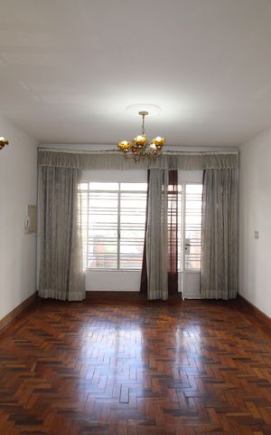 Casa à venda com 271m², 3 quartos e 1 vagaSala