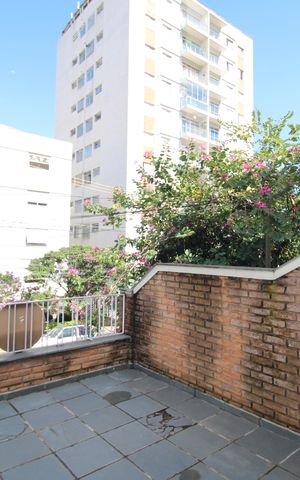 Casa à venda com 271m², 3 quartos e 1 vagaQuintal