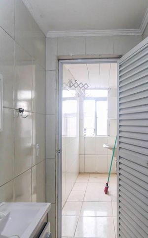 Apartamento à venda com 48m², 2 quartos e 1 vaga Apartamento à venda com 48m², 2 quartos e 1 vagaBanheiro