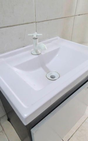 Apartamento à venda com 48m², 2 quartos e 1 vaga Apartamento à venda com 48m², 2 quartos e 1 vagaBanheiro