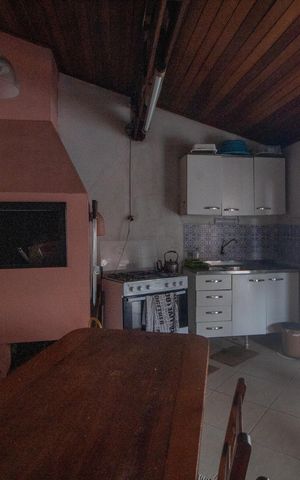 Casa à venda com 394m², 4 quartos e 3 vagas Casa à venda com 394m², 4 quartos e 3 vagasÁrea comum - Churrasqueira