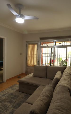 Casa à venda com 480m², 3 quartos e 3 vagasSala