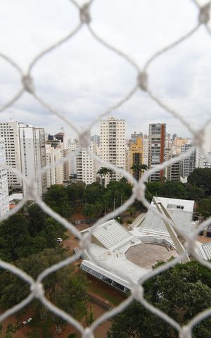 Apartamento à venda com 140m², 3 quartos e 1 vagaQuarto 2 - Vista