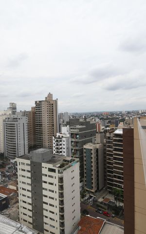 Apartamento à venda com 140m², 3 quartos e 1 vagaÁrea de Serviço - Vista