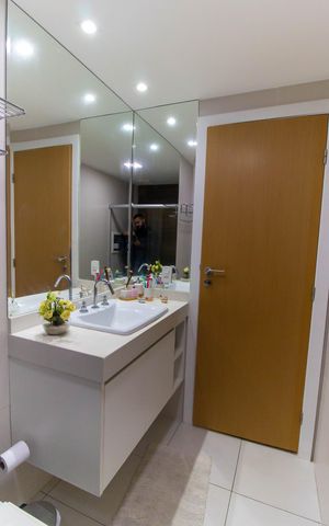 Apartamento à venda com 190m², 3 quartos e 2 vagas Apartamento à venda com 190m², 3 quartos e 2 vagasBanheiro do Quarto 2