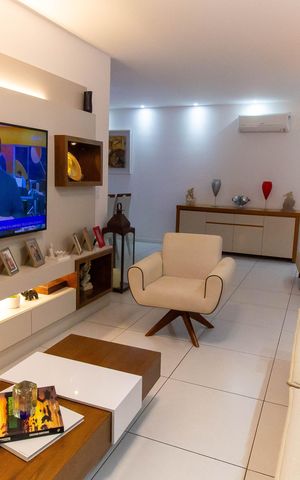 Apartamento à venda com 190m², 3 quartos e 2 vagas Apartamento à venda com 190m², 3 quartos e 2 vagasSala