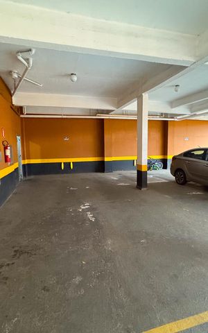 Apartamento à venda com 213m², 4 quartos e 4 vagas Apartamento à venda com 213m², 4 quartos e 4 vagasÁrea comum