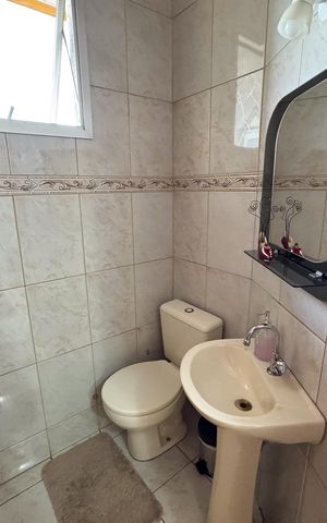 Apartamento à venda com 213m², 4 quartos e 4 vagas Apartamento à venda com 213m², 4 quartos e 4 vagasLavabo