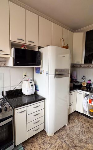 Apartamento à venda com 213m², 4 quartos e 4 vagas Apartamento à venda com 213m², 4 quartos e 4 vagasCozinha