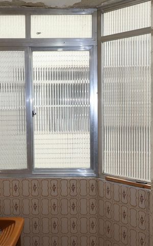 Apartamento para alugar com 80m², 2 quartos e 1 vagaÁrea de Serviço