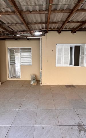 Casa para alugar com 60m², 2 quartos e 2 vagas Casa para alugar com 60m², 2 quartos e 2 vagasÁrea comum