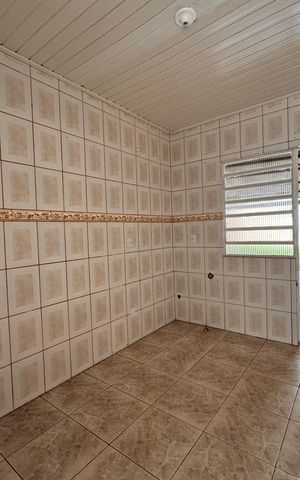 Casa para alugar com 60m², 2 quartos e 2 vagas Casa para alugar com 60m², 2 quartos e 2 vagasCozinha