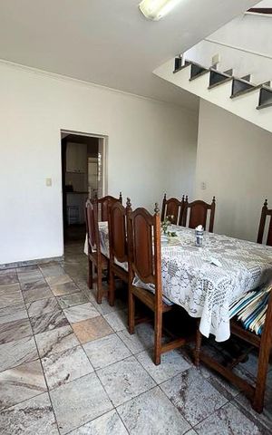 Casa à venda com 360m², 5 quartos e 4 vagasSala de Jantar