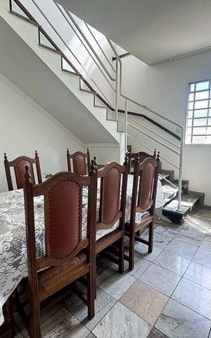 Casa à venda com 360m², 5 quartos e 4 vagasSala de Jantar