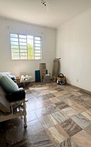 Casa à venda com 360m², 5 quartos e 4 vagasQuarto 1