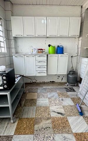 Casa à venda com 360m², 5 quartos e 4 vagasCozinha 2