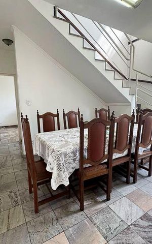 Casa à venda com 360m², 5 quartos e 4 vagasSala de Jantar