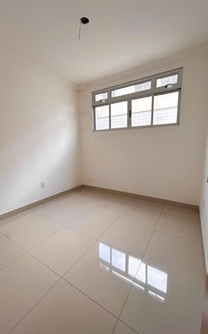 Apartamento à venda com 130m², 3 quartos e 2 vagas Apartamento à venda com 130m², 3 quartos e 2 vagasQuarto 2