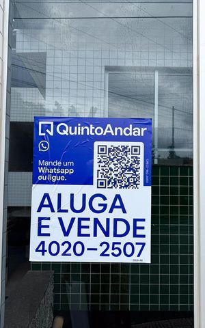 Apartamento à venda com 130m², 3 quartos e 2 vagas Apartamento à venda com 130m², 3 quartos e 2 vagasFachada + plaquinha
