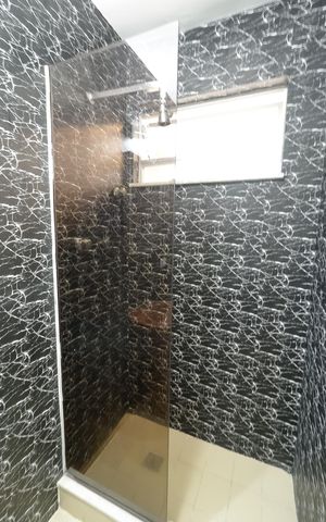Apartamento à venda com 488m², 5 quartos e 3 vagas Apartamento à venda com 488m², 5 quartos e 3 vagasBanheiro de Serviço