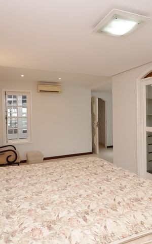 Apartamento à venda com 488m², 5 quartos e 3 vagas Apartamento à venda com 488m², 5 quartos e 3 vagasQuarto 4