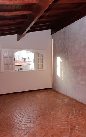 Apartamento à venda com 488m², 5 quartos e 3 vagas Apartamento à venda com 488m², 5 quartos e 3 vagasQuarto
