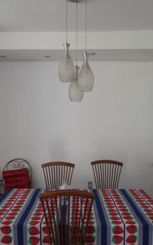 Casa à venda com 223m², 3 quartos e 4 vagasSala