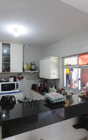 Casa à venda com 223m², 3 quartos e 4 vagasCozinha