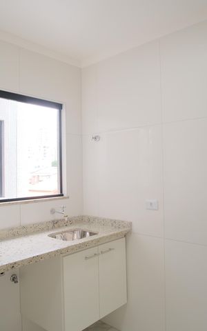 Apartamento à venda com 40m², 2 quartos e sem vagaCozinha e Área de Serviço